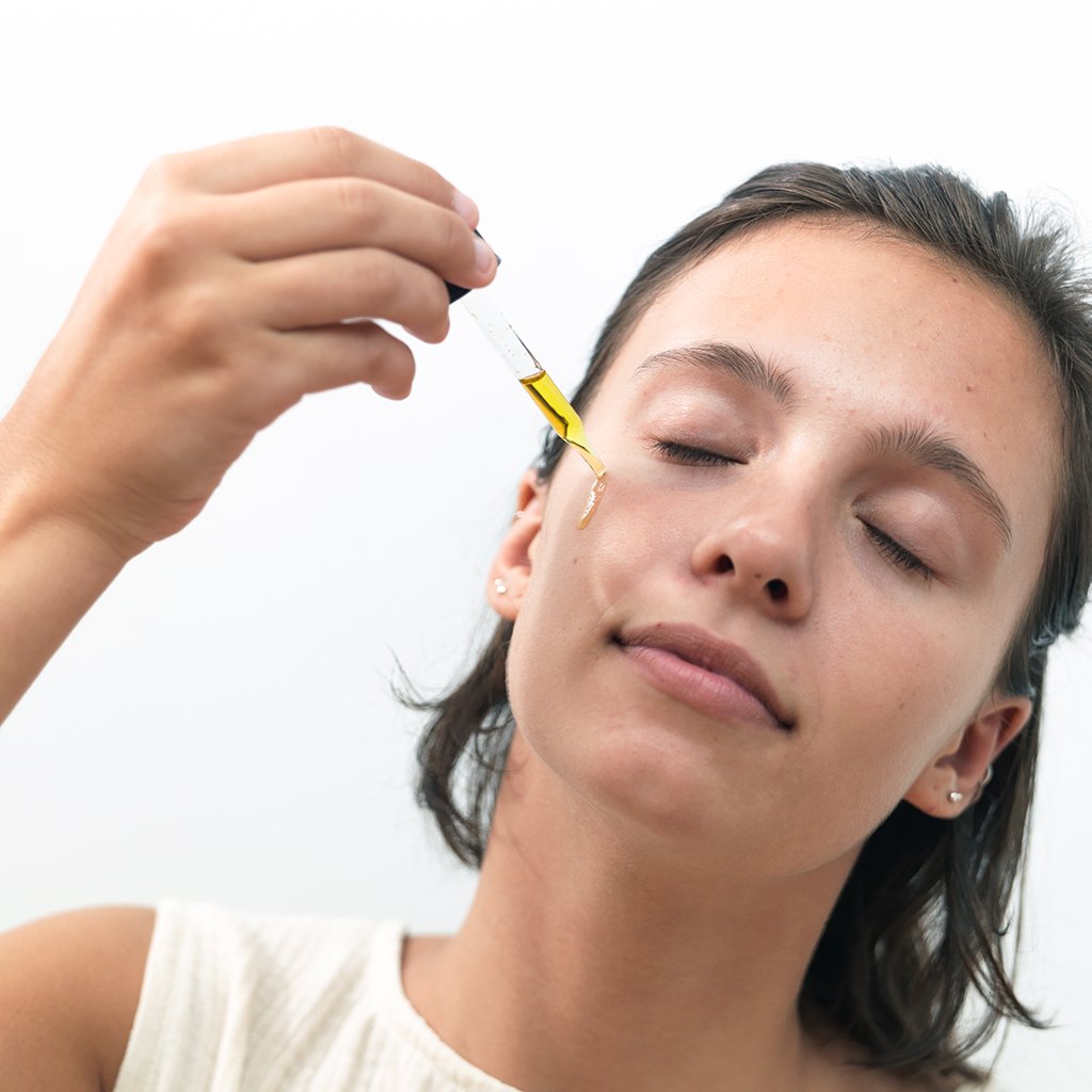 Meow Meow Tweet Juniper Carrot Seed Face Oil